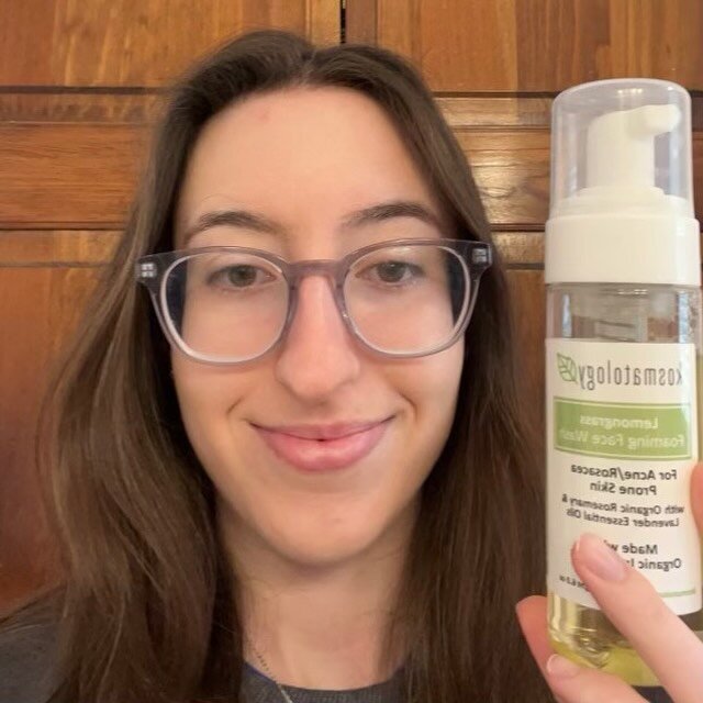 Meet Michelle!  Look at her glowing completion thanks to Kosmatology&rsquo;s face wash and oil! #allnaturalbeauty #crueltyfree #crueltyfreebeauty #madesafecertified #greenskincare #vegan #veganskincare #indiebeauty #indiebeautybrands #organicskincare