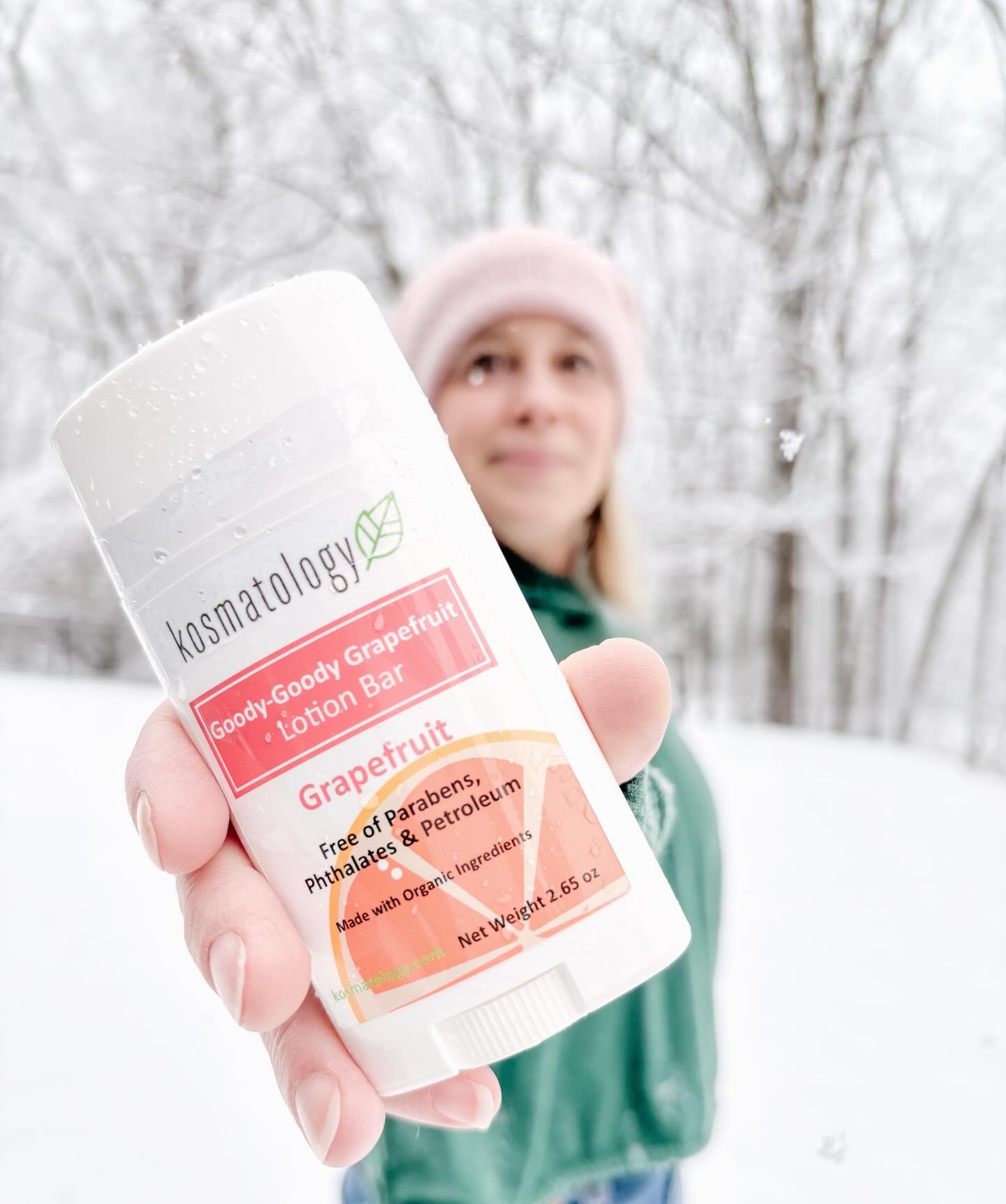 Winter can be tough on sensitive skin ❄️
⠀⠀⠀⠀⠀⠀⠀⠀⠀
Cold air, low humidity, and indoor heat all pull moisture from your skin, weakening the skin barrier and leaving it feeling dry, tight, or irritated. That&rsquo;s why winter skincare isn&rsquo;t abou