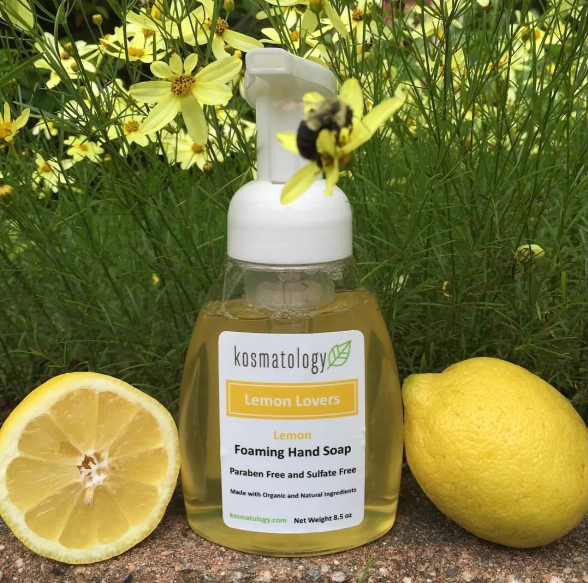 Happy World Bee Day 🐝✨

We were trying to photograph our Lemon Lovers Hand Soap&hellip; and apparently got photobombed by a very special guest 🍋

As a beeswax-free brand, protecting pollinators and creating thoughtfully formulated products with pla