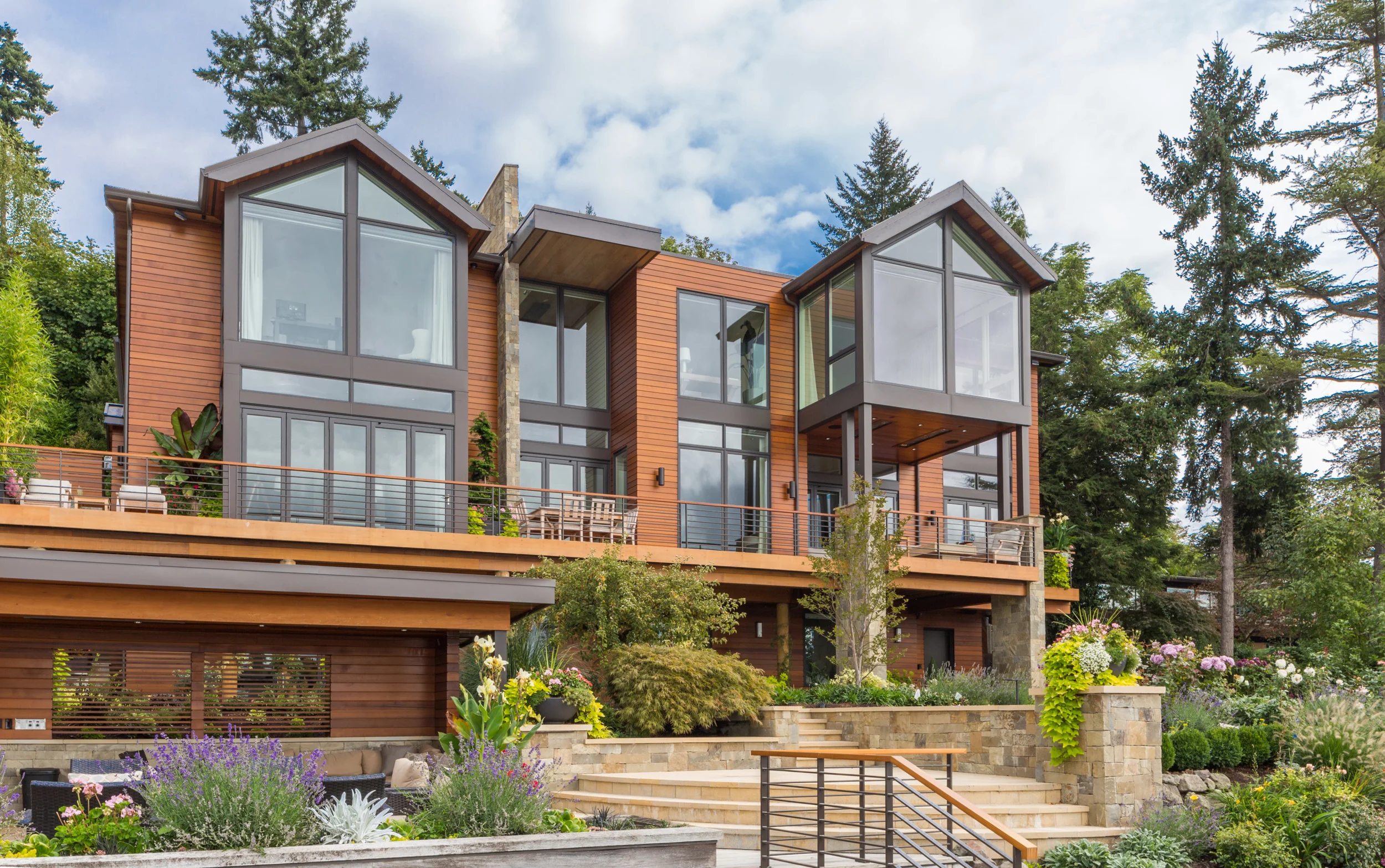 805_Shoreland_Drive-4.jpg