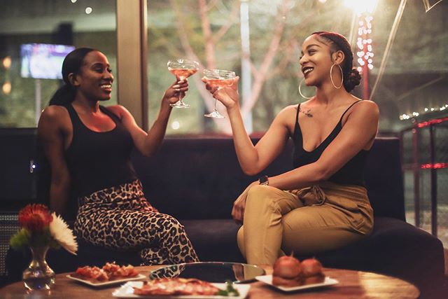 When your BFF is all about the VIP STATUS 🥂 Cheers!
.
.
.
.
.
#whatsyourstatus #statussparklingwines #vip #mylacor #saturdaynight #girlsdate #rose #downtownsac #photography #glamour #ladiesnight #bubbly #elevateyourstatus #smallbites #foodie #craft #visuals #concepts #vibes #springbreak #fashion #summertimefine #mood #bff #goals #whiredwine @whiredwine