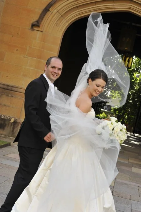 Bride+blowing+veil.jpg