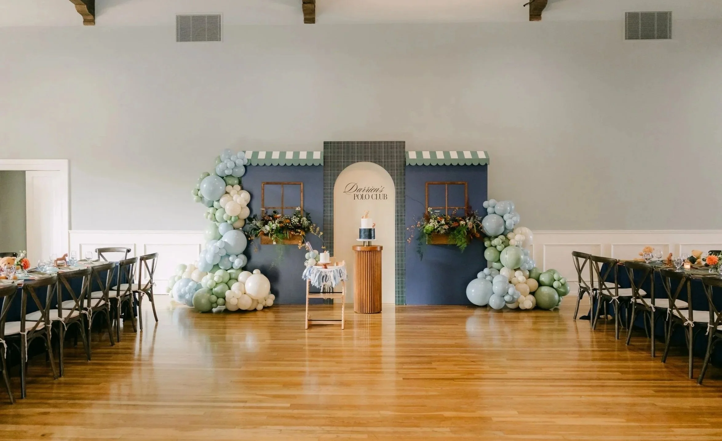 DarrienFirstBirthday_Backdrop_0080.jpg