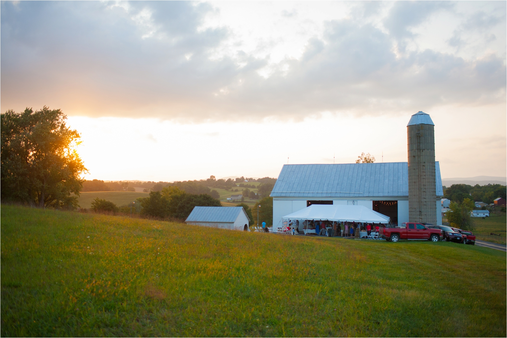 HarrisonburgFarmWedding_0194.jpg