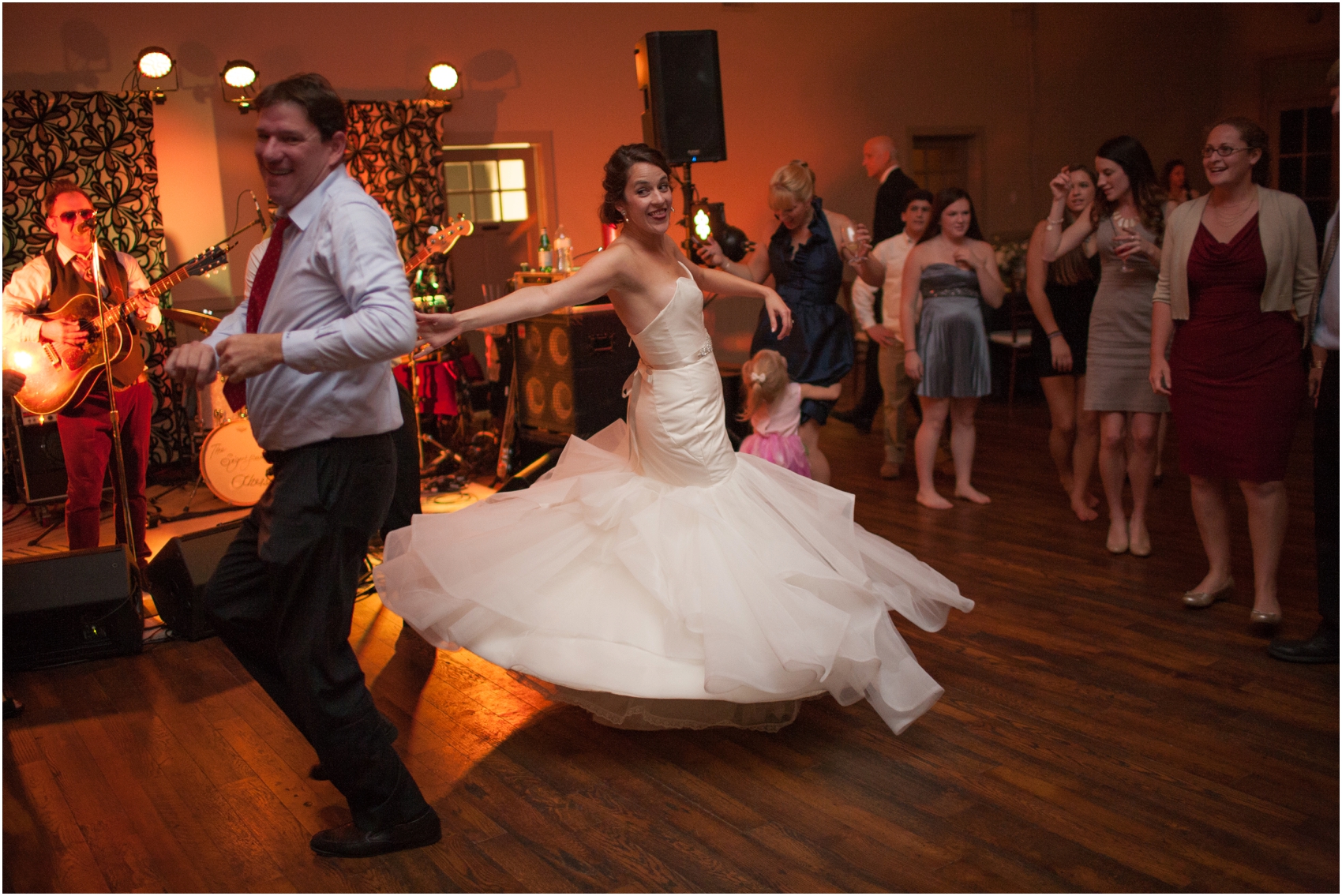 KingFamilyVineyardFallWedding_0083.jpg