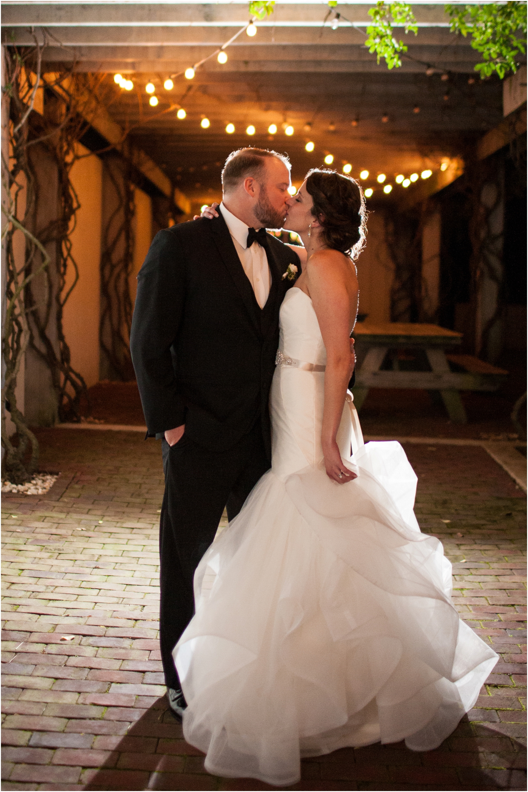 KingFamilyVineyardFallWedding_0085.jpg
