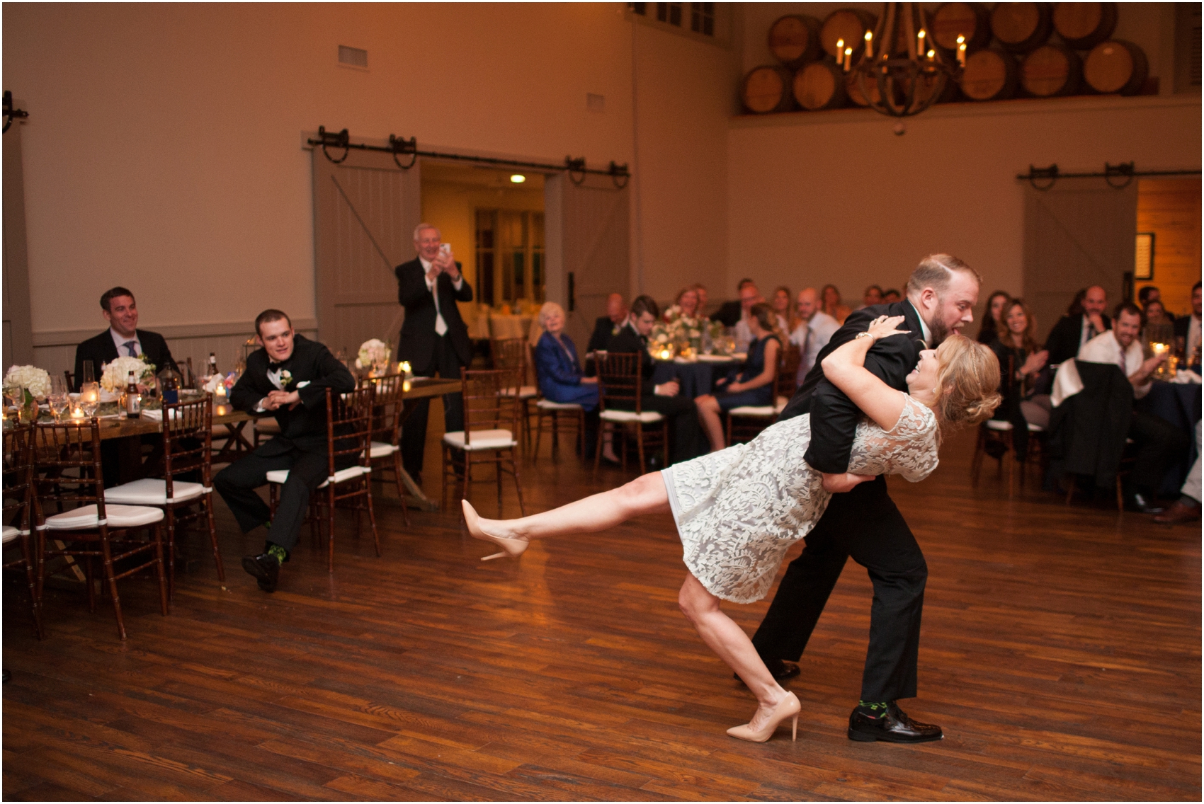 KingFamilyVineyardFallWedding_0089.jpg