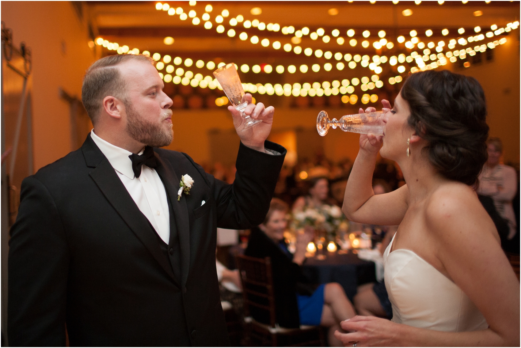 KingFamilyVineyardFallWedding_0096.jpg