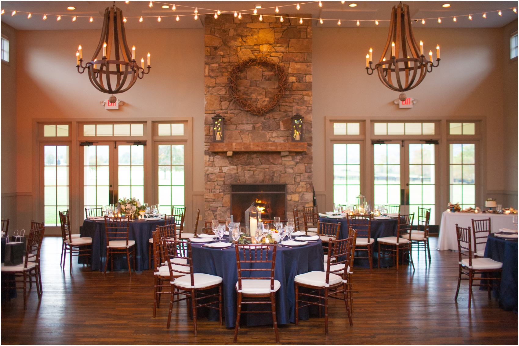 KingFamilyVineyardFallWedding_0174.jpg