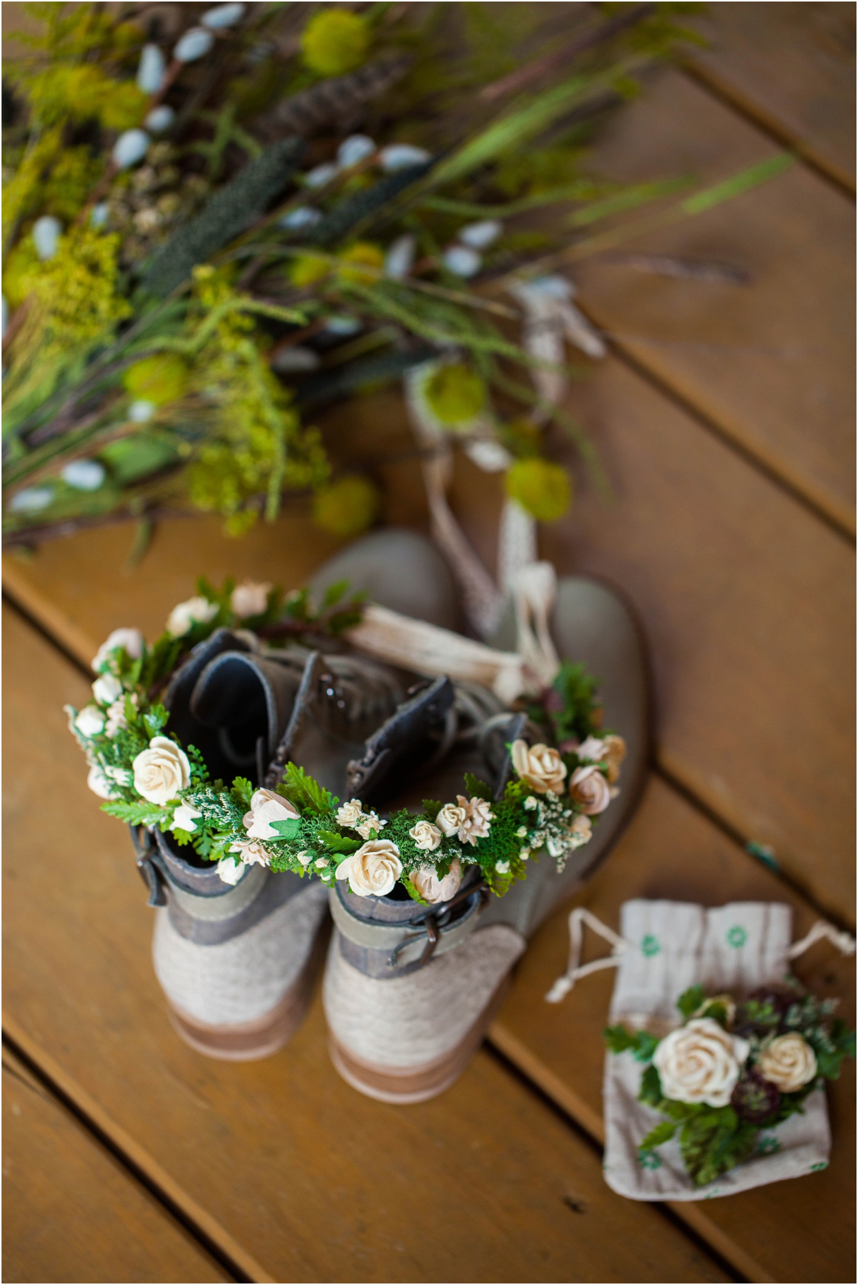Southern-Illinois-Bohemian-Holy-Boulders-Autumn-Wedding_0874.jpg