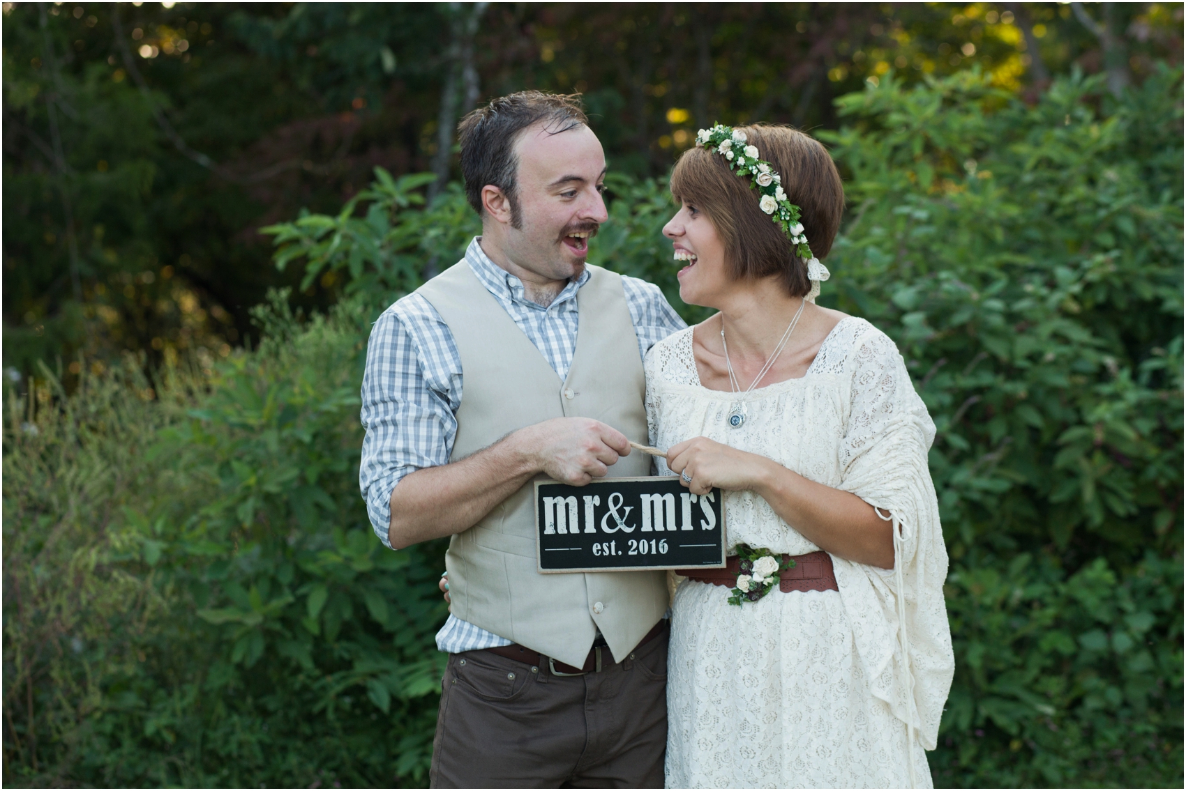 Southern-Illinois-Bohemian-Holy-Boulders-Autumn-Wedding_1002.jpg
