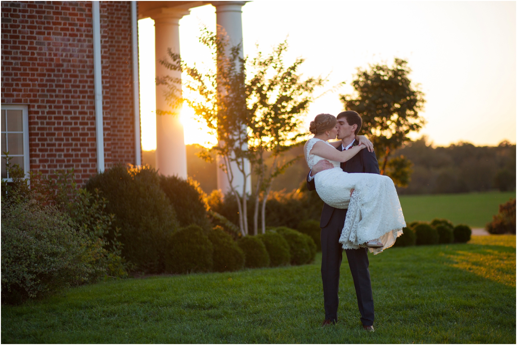 Columns-at-Six-Penny-Farm-Virginia-Fall-Wedding-9385.jpg