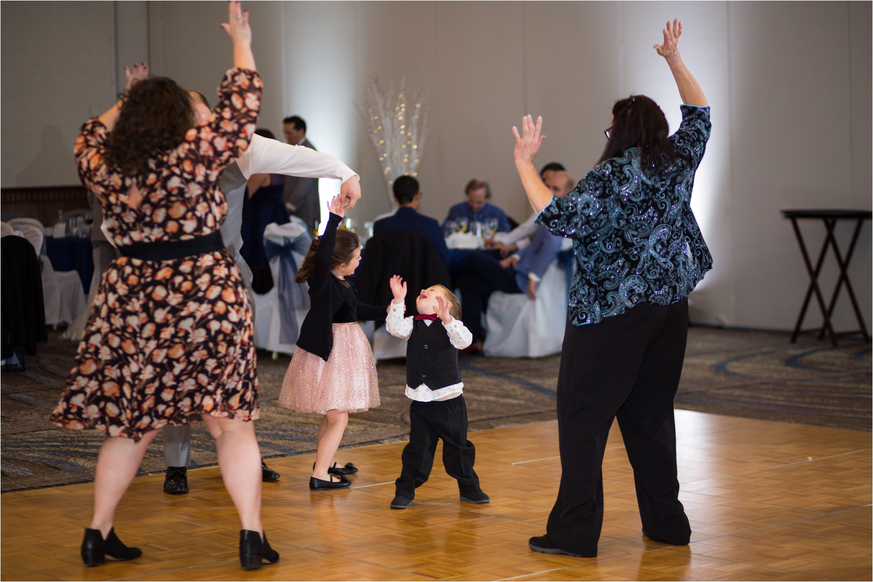 Newport-News-Winter-Wonderland-Wedding_0212.jpg