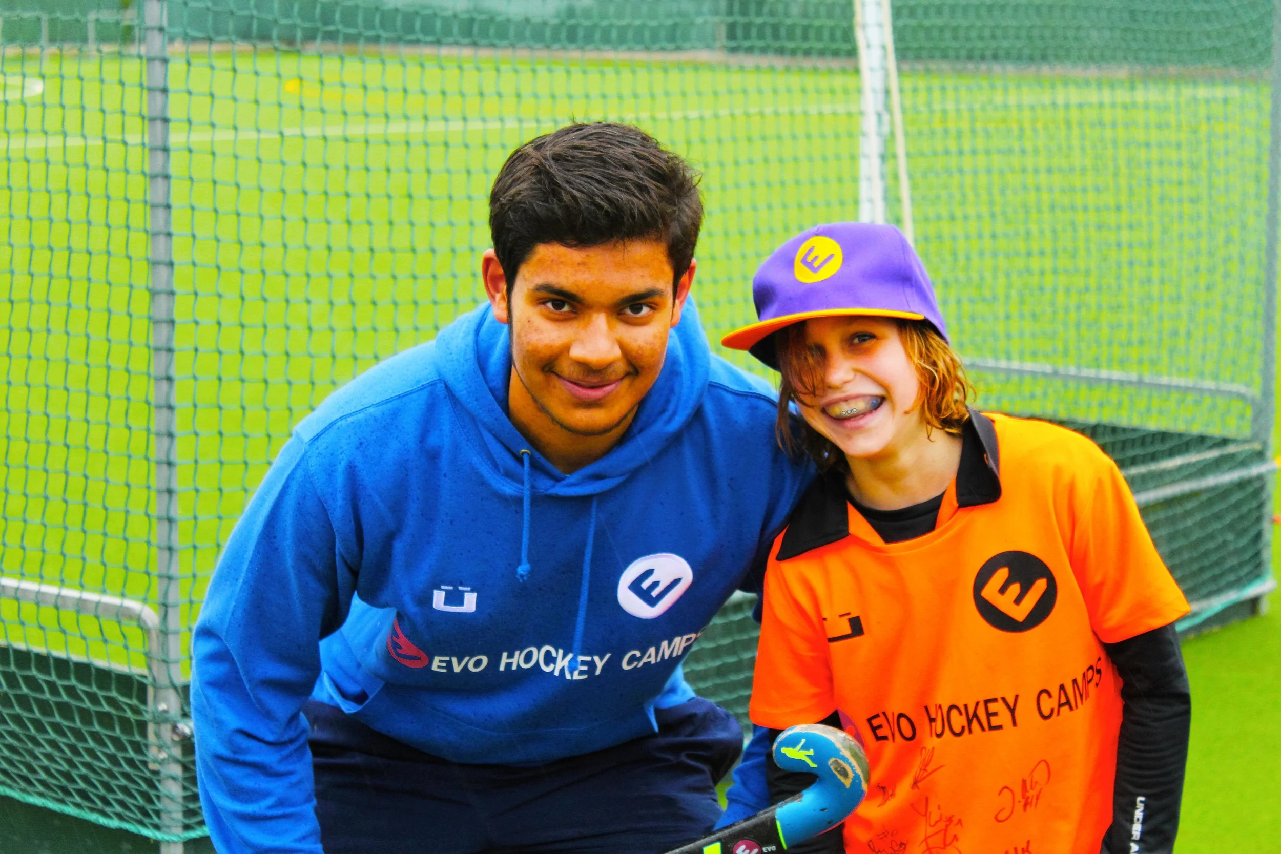  Prizewinner Caragh Haspel with EVO coach &amp; Sri Lanka international squad member Johann Perera 