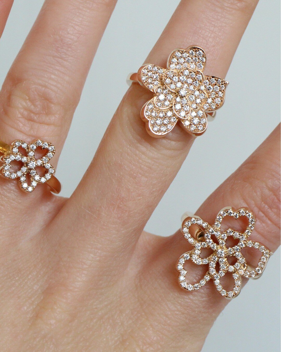 18-carat rose gold and diamonds ✨

#SutcliffeRosaAdorata