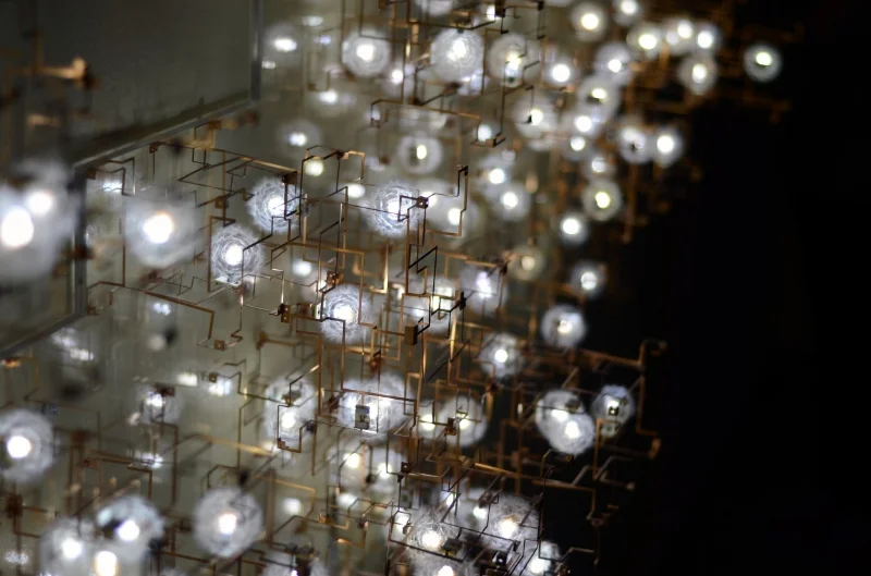 Studio Drift | Fragile Future detail 3.jpg