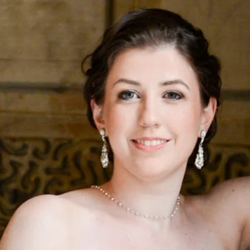 Lauren Tracy Production Manager