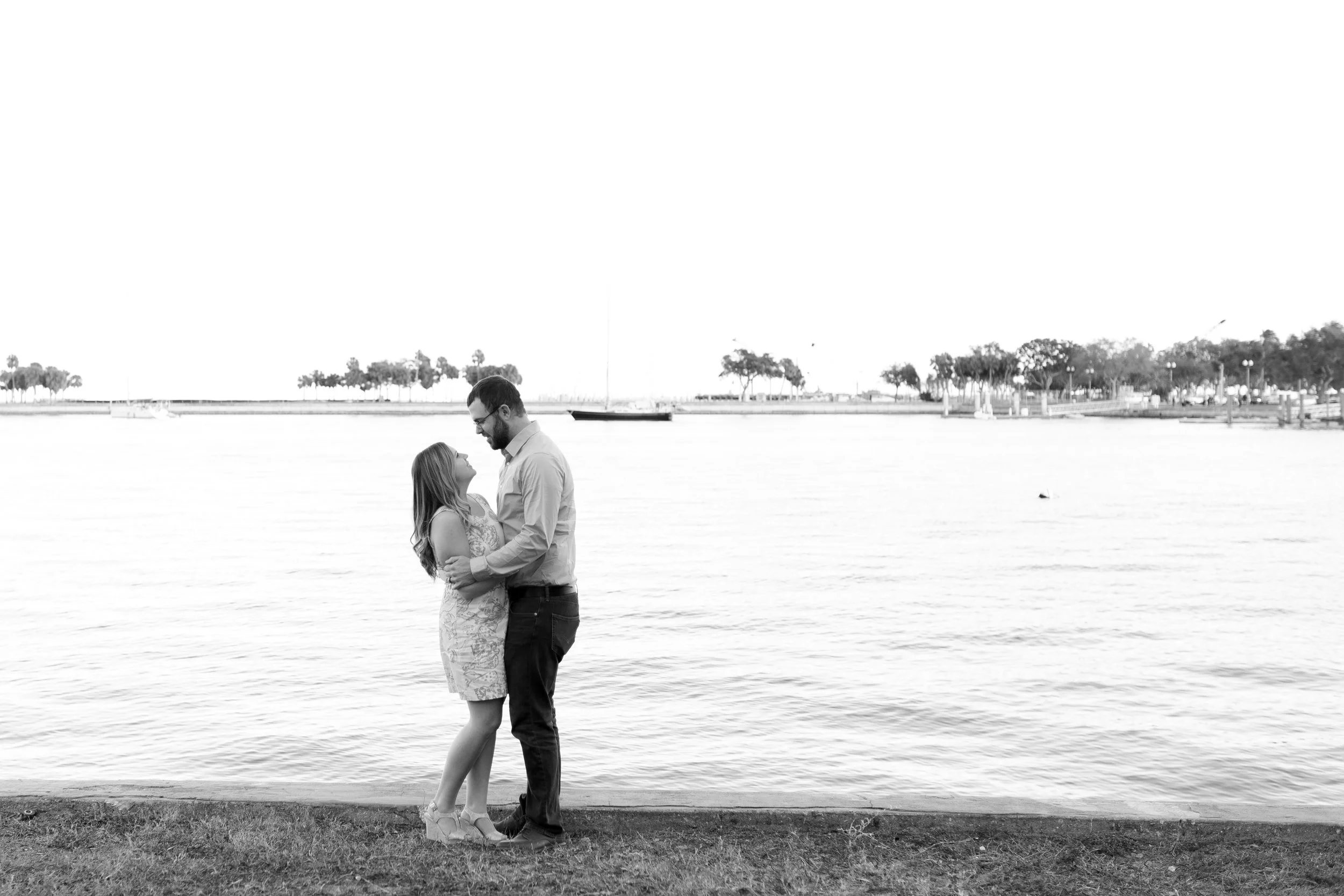 mariana-joe-a-st-pete-anniversary-session-I58A0037.jpg