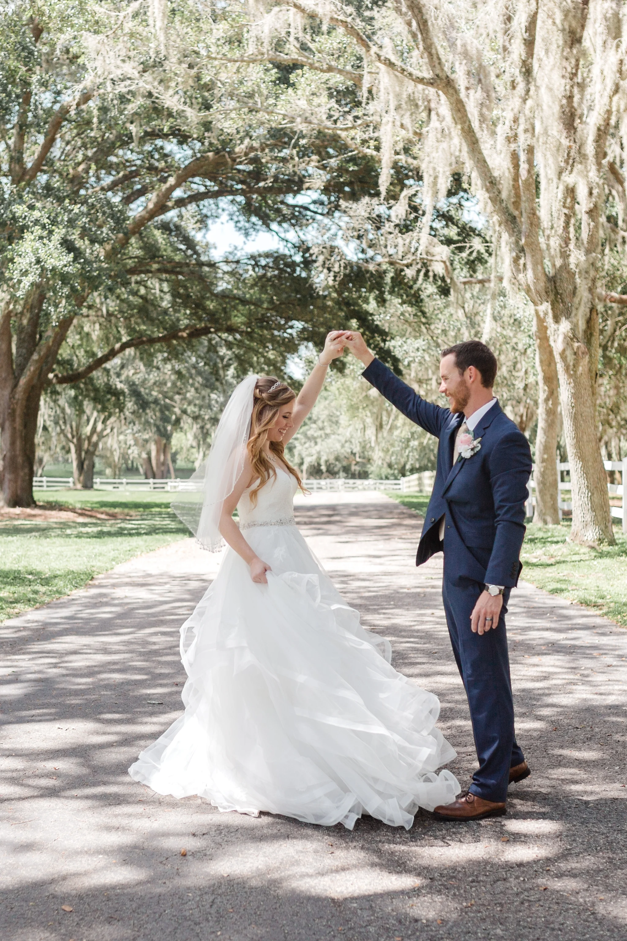 Stonebridge-Weddings-and-Events-at-The-Lange-Farm-Wedding-Photos-Kaylynne-Zack-I58A3076.jpg