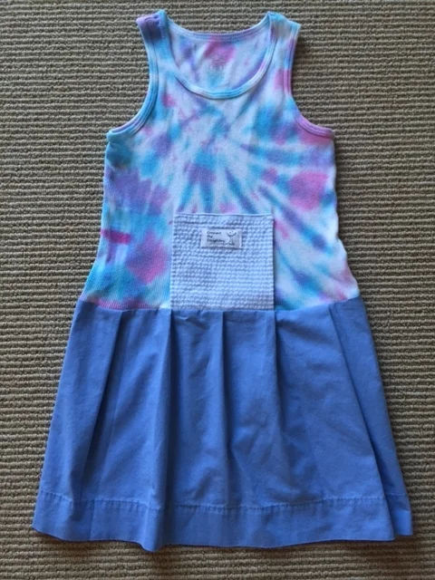Light Tie Dye Far.JPG