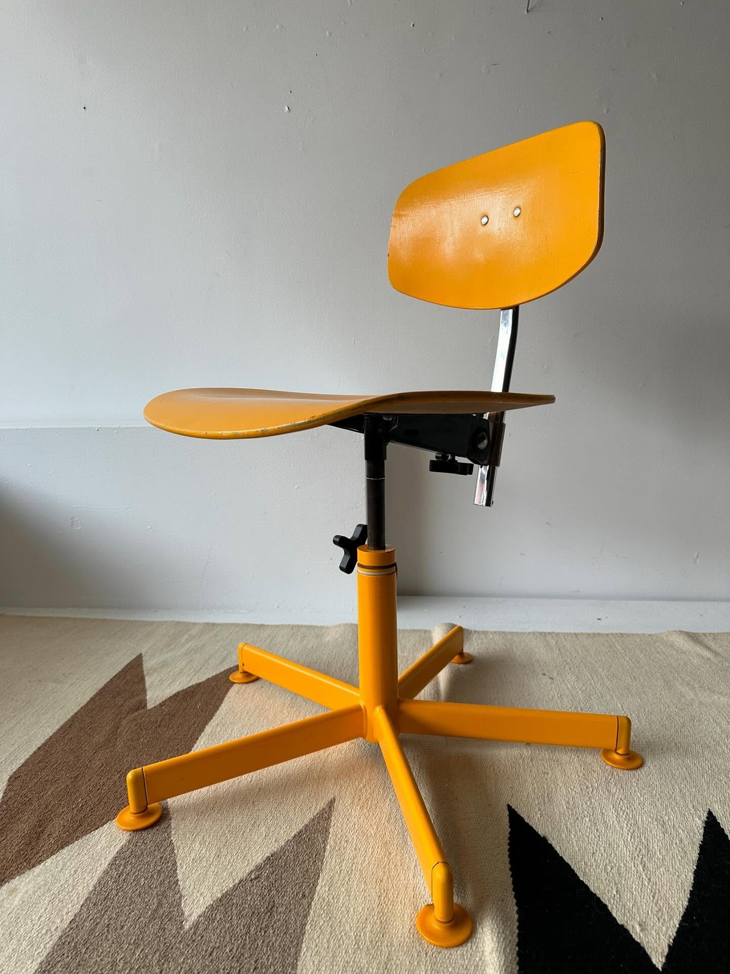 Very stylish mid century swivel office chair.  Good weight, indicating some real quality.  The most fantastic yellow.  Seat easily raises and lowers between 15&rdquo;-20&rdquo;. 17 3/4&rdquo; wide.  Back tilts. Some minor wear here and there&hellip; 
