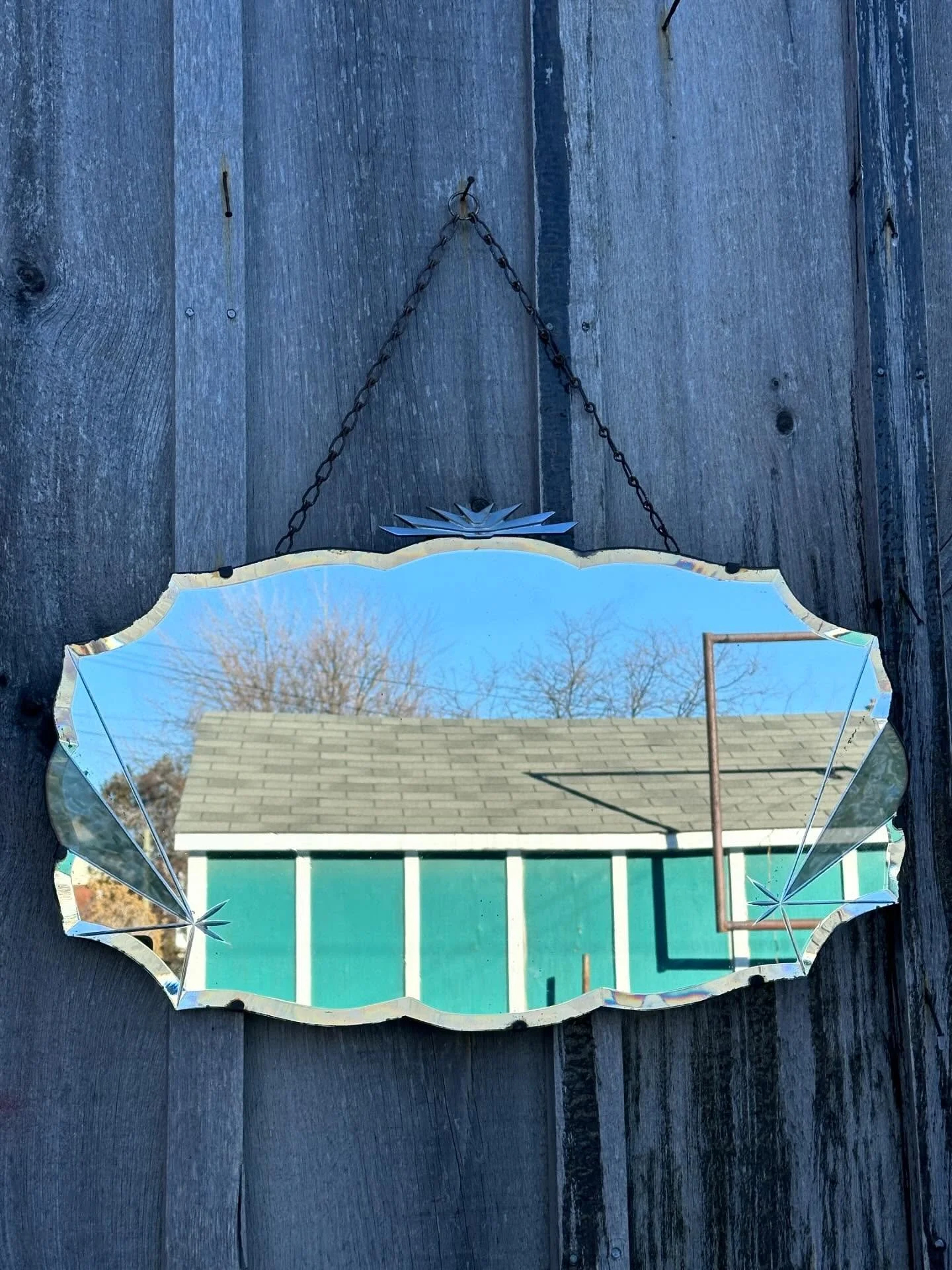 I&rsquo;ve always liked these little post-war art deco style English mirrors.  Common over there, but we don&rsquo;t get them here unless they arrived in an antique dealer&rsquo;s container usually around 30 years ago or so.  This one has some nice d