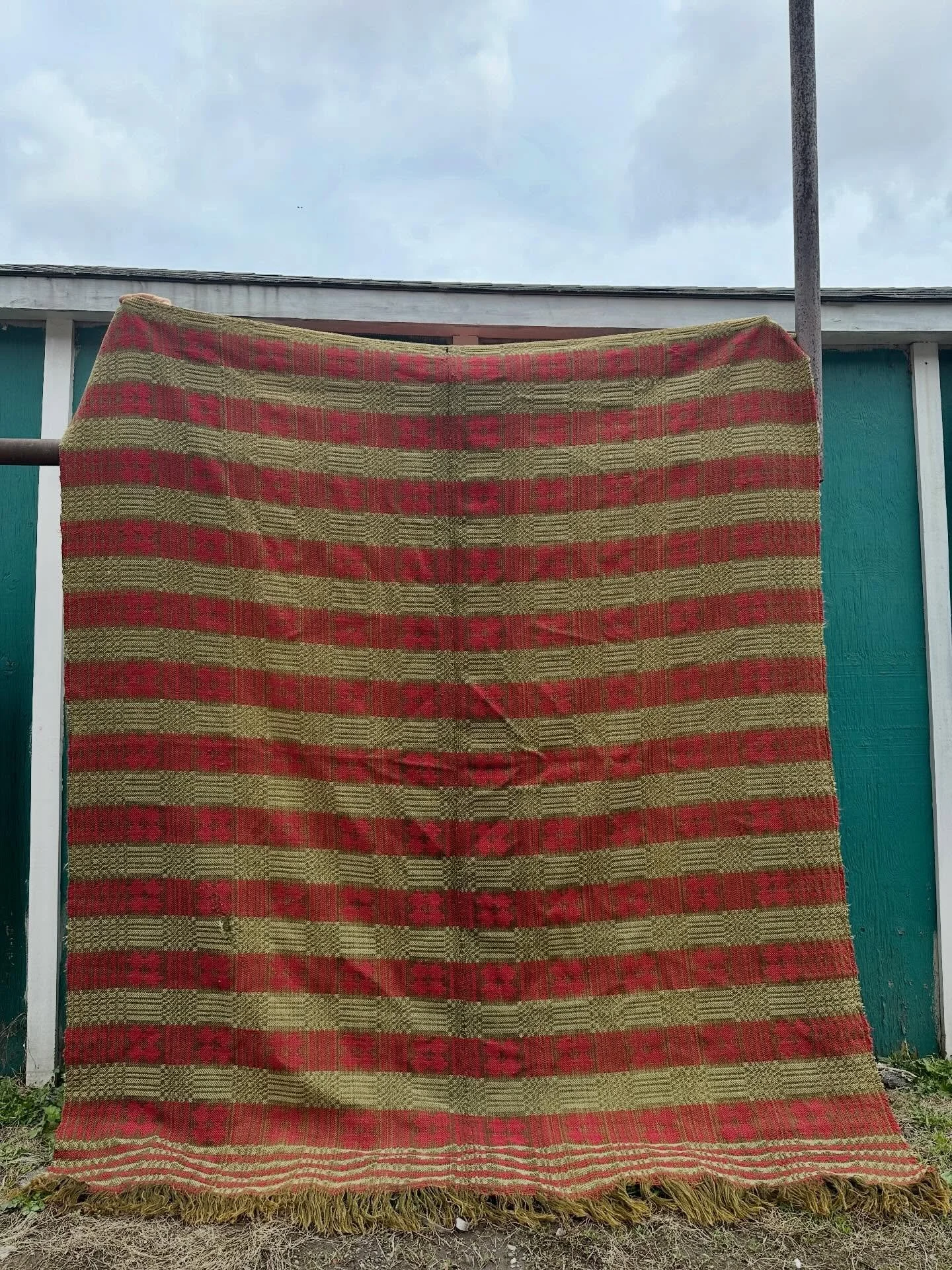 Hand loomed Ontario coverlet&hellip;Waterloo county, circa 1860&hellip;one small hole, shown&hellip;80&rdquo; x 72&rdquo;&hellip;$200 plus HAST includes GTA delivery 🌿 *SOLD