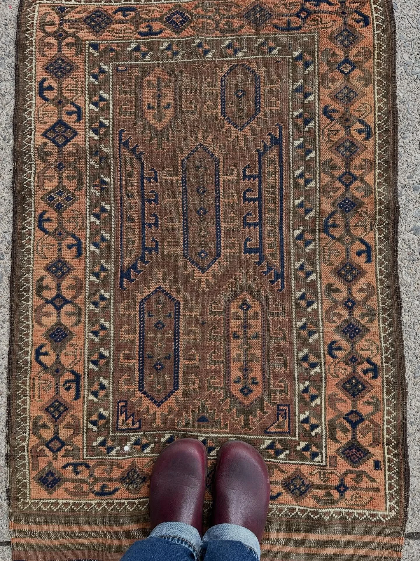 Gorgeous little turn of the century Balouch mat&hellip;mellow, nicely worn, one small hole, shown&hellip;58&rdquo; x 35&rdquo;&hellip;$265 plus HST includes GTA delivery 🖤 *SOLD