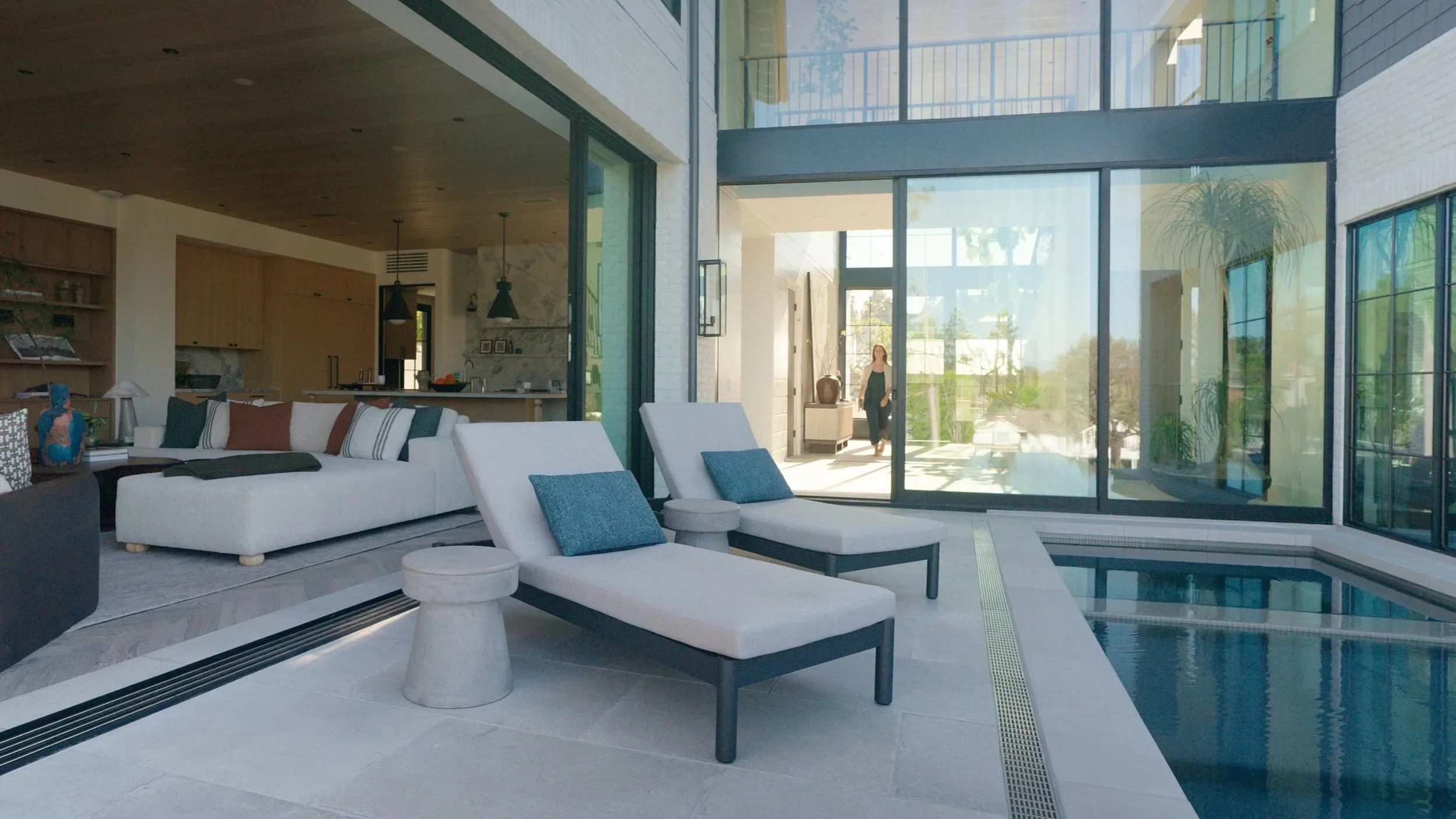 Terra Outdoor Living - Newport