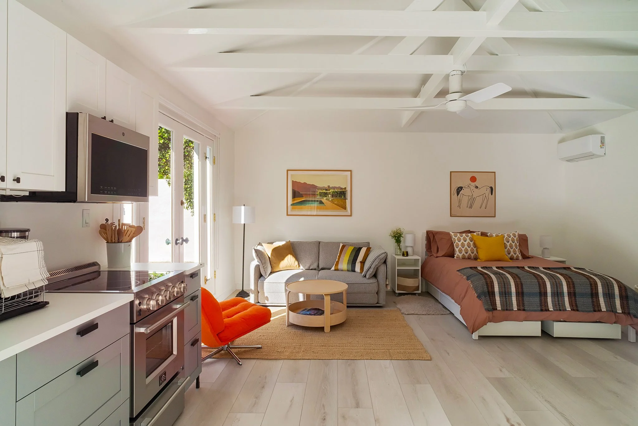 Cybele Poolhouse 25759-Edit.jpg