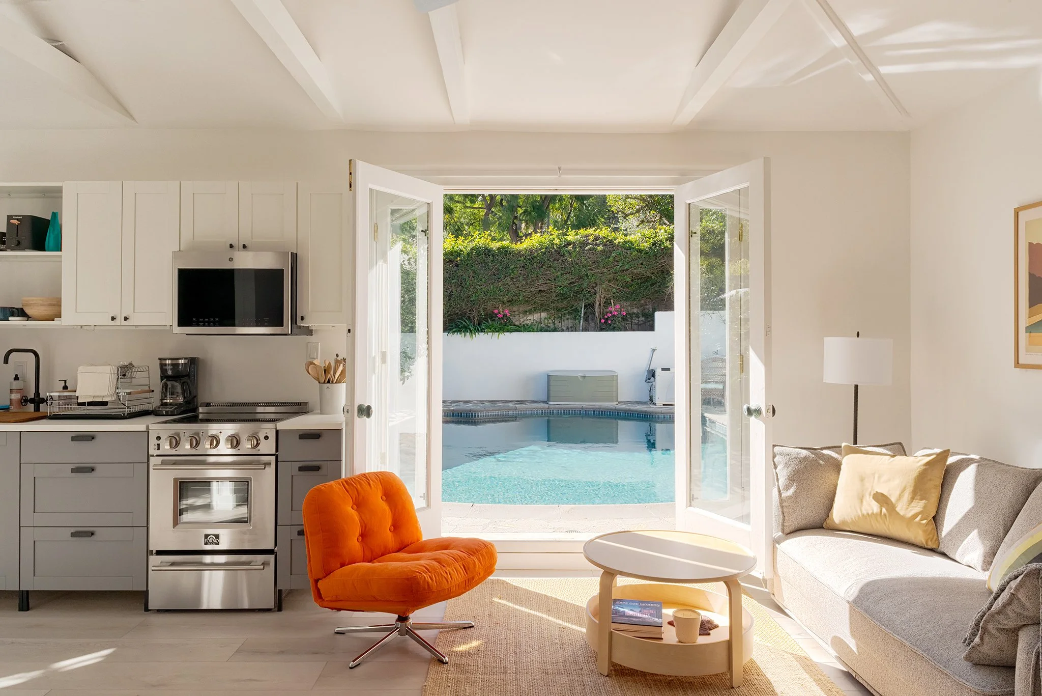 Cybele Poolhouse 25828-Edit copy2.jpg