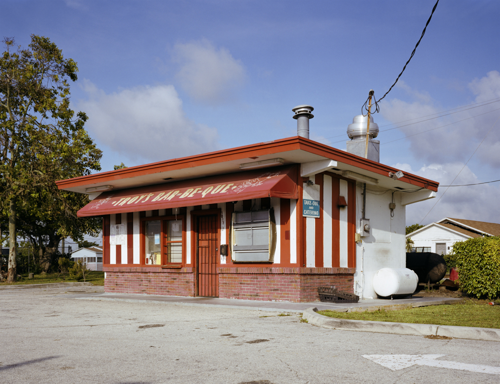 troysBBQ.jpg