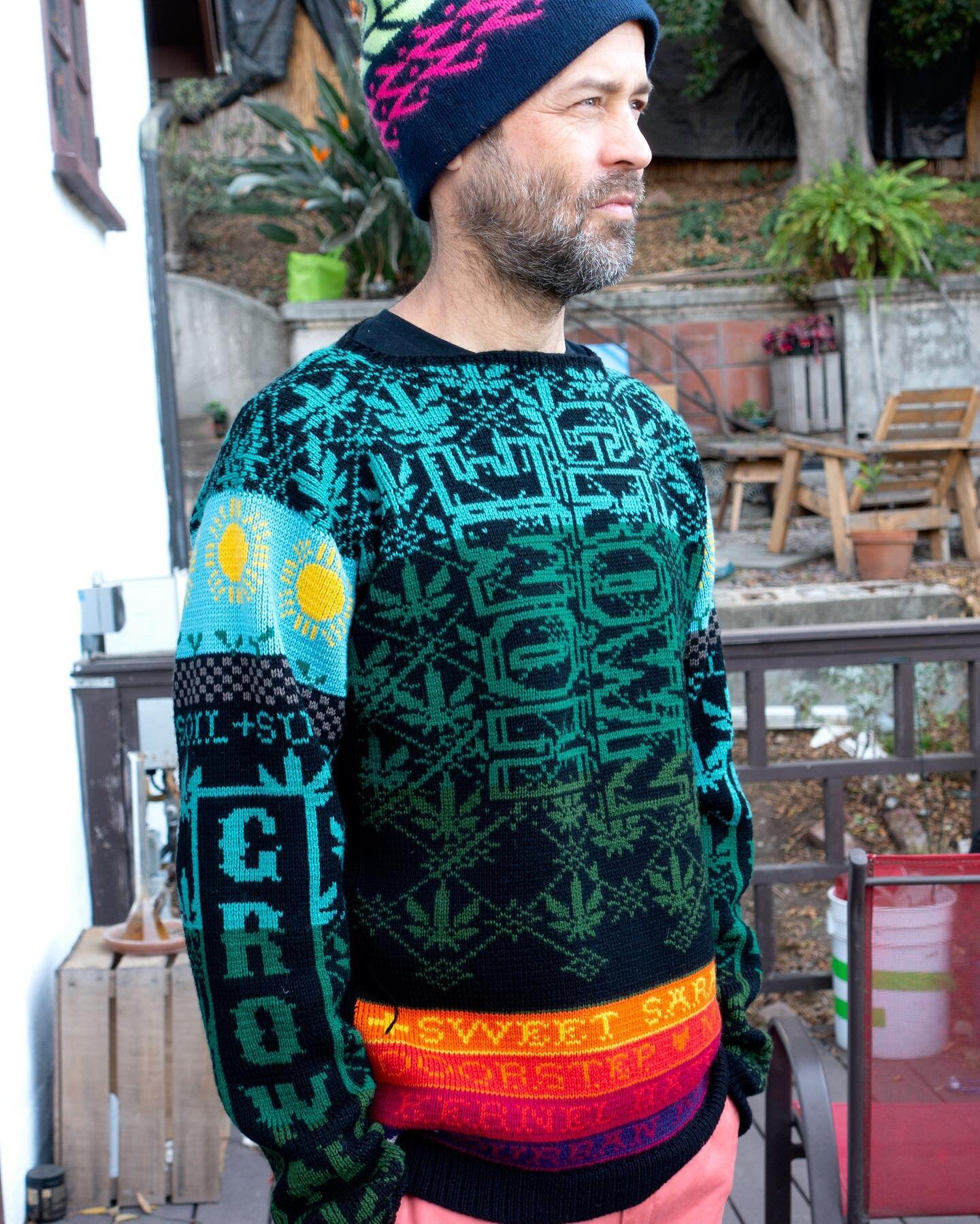 💚Happy birthday to this guy who&rsquo;s been perfecting his grow game on the deck the last couple years. Weed motif sweater with strains in the border and sun and soil on the sleeves. 
💚Homegrown and handmade.🧶

#homegrown #sixplants #sunandsoil #