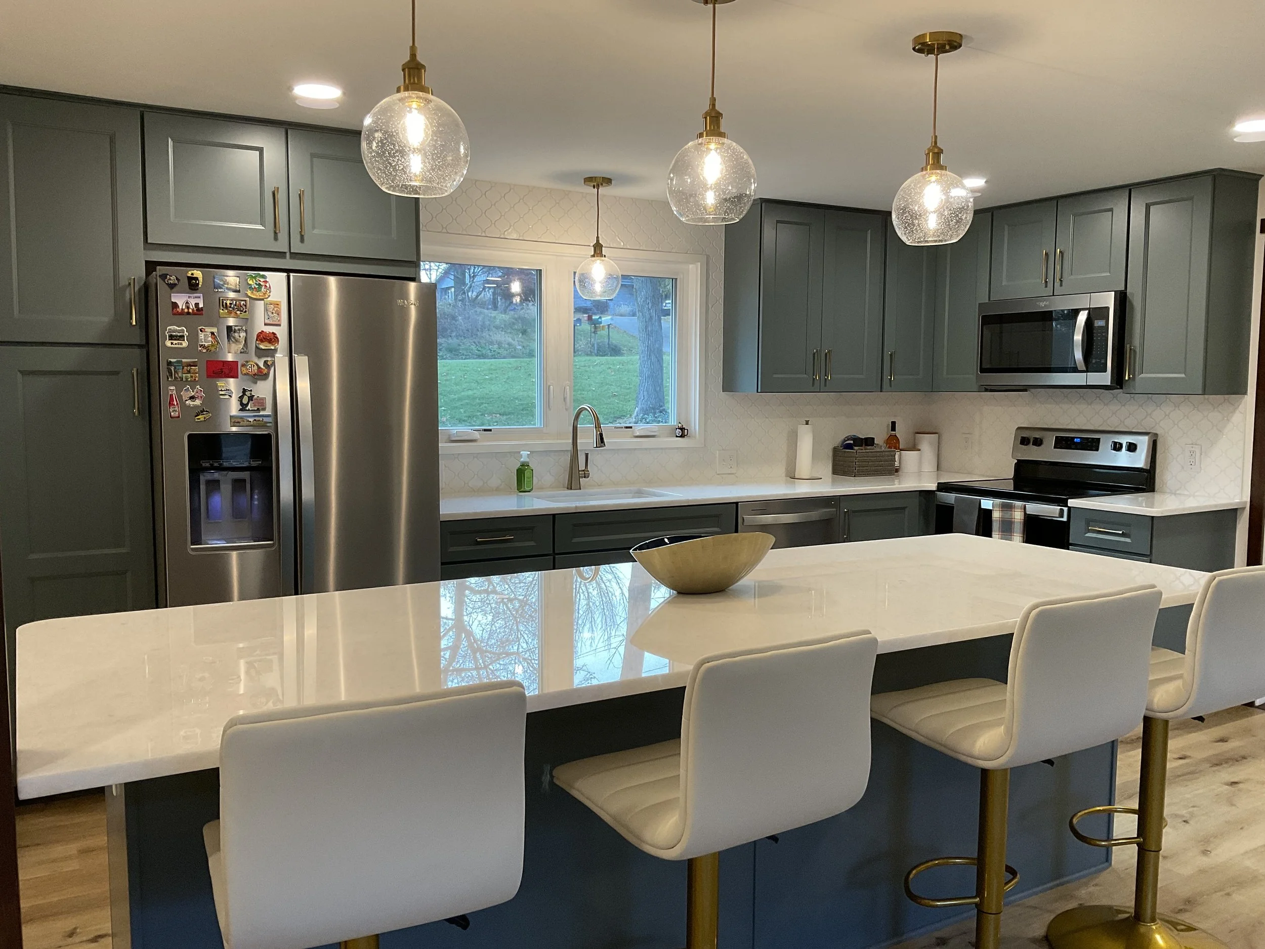 Contemporary Kitchen Remodel by Kelly Homes & Remodeling project photo