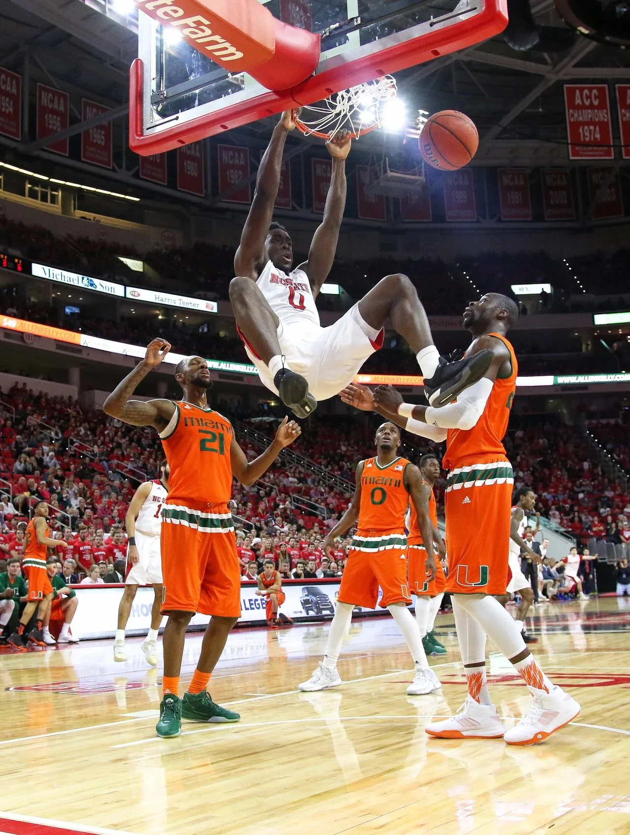 24740396315_b78737e8be_o copy.jpg