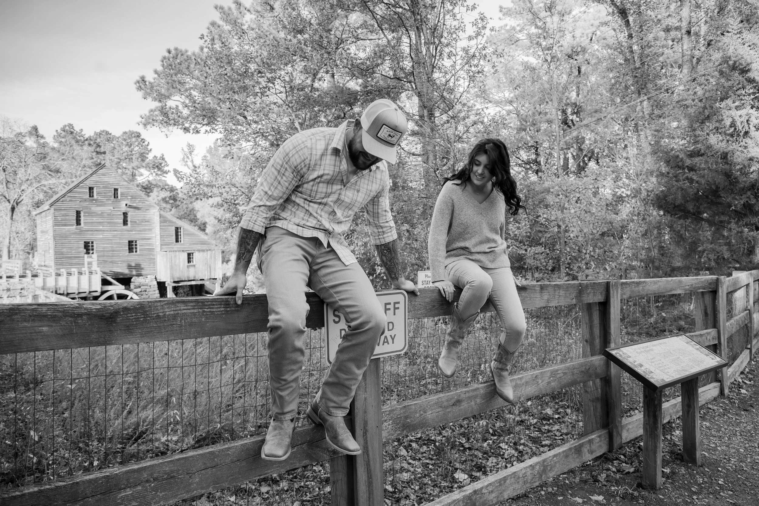 Sarah Burnett & Joey Sloan, October 2025-8915-3.jpg