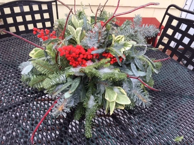 Public Class – Make Your Own Holiday Centerpiece