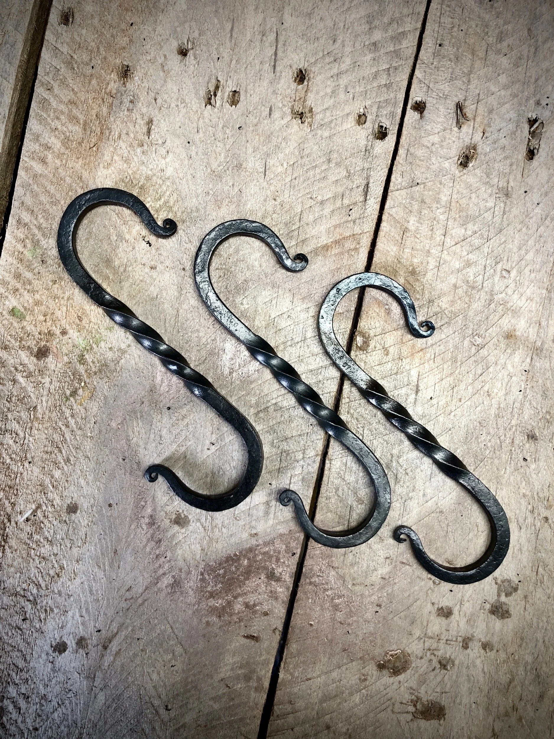 D376395C-C9B6-4301-A875-14C64A05D2E0