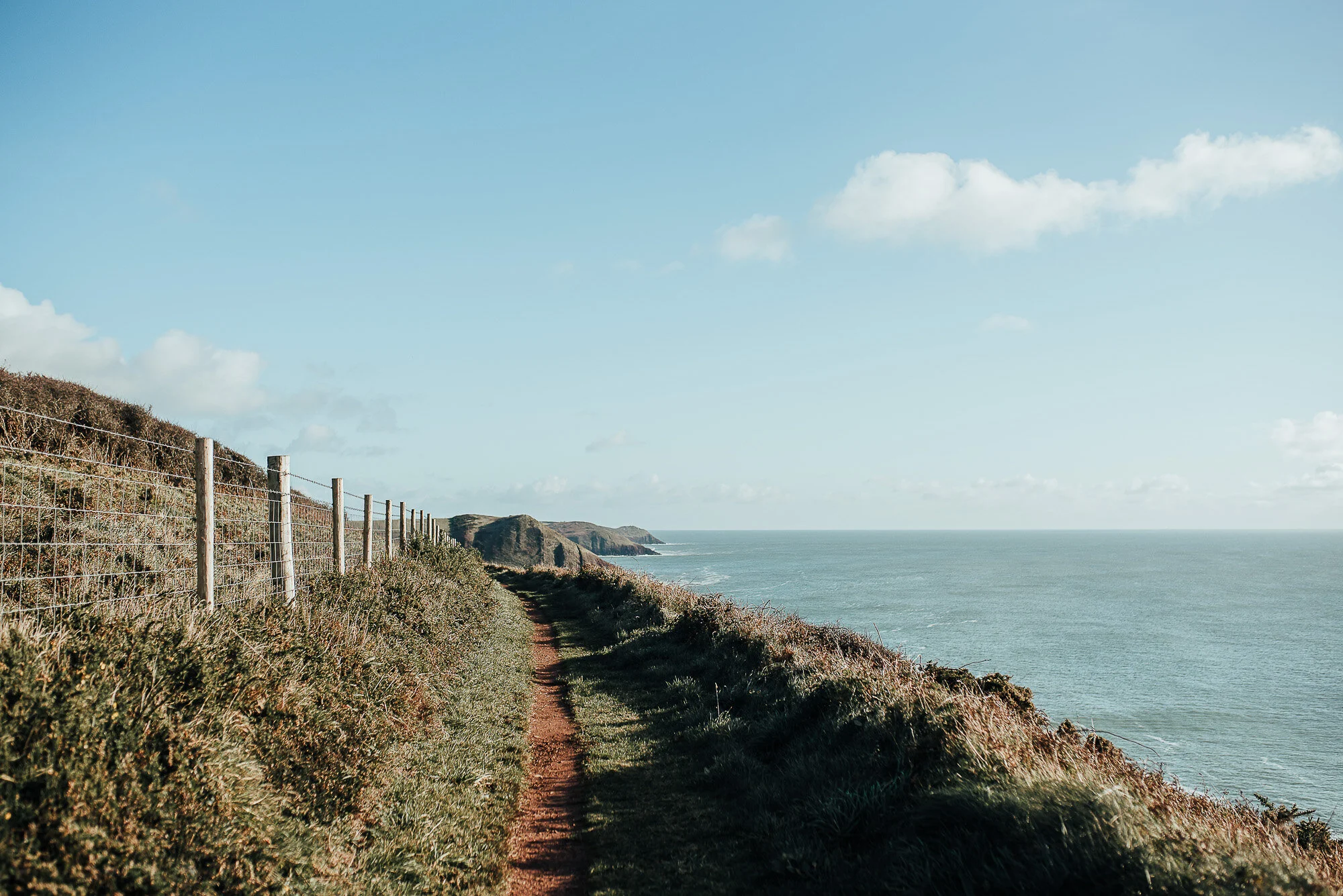 Walking the Wales Coast Path - Pembrokeshire - Manorbier to Freshwater ...