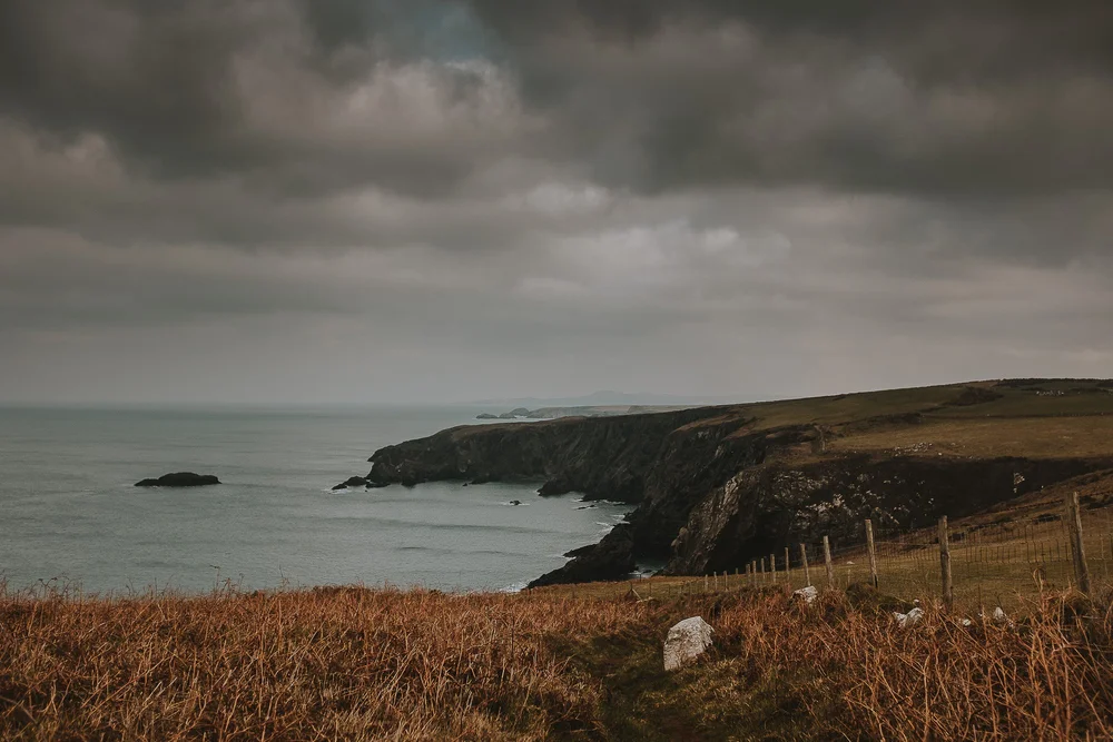 OurBeautifulAdventure-Whitesands-Abereiddy-WalesCoastPath-Pembrokeshire-4106.jpg