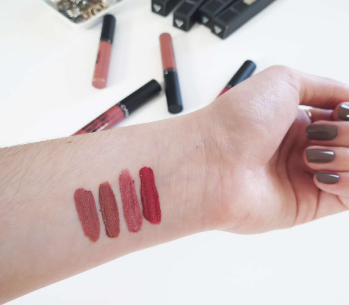 Swatches L to R: Pasadena, Mocha, Plumas, Santa Ana