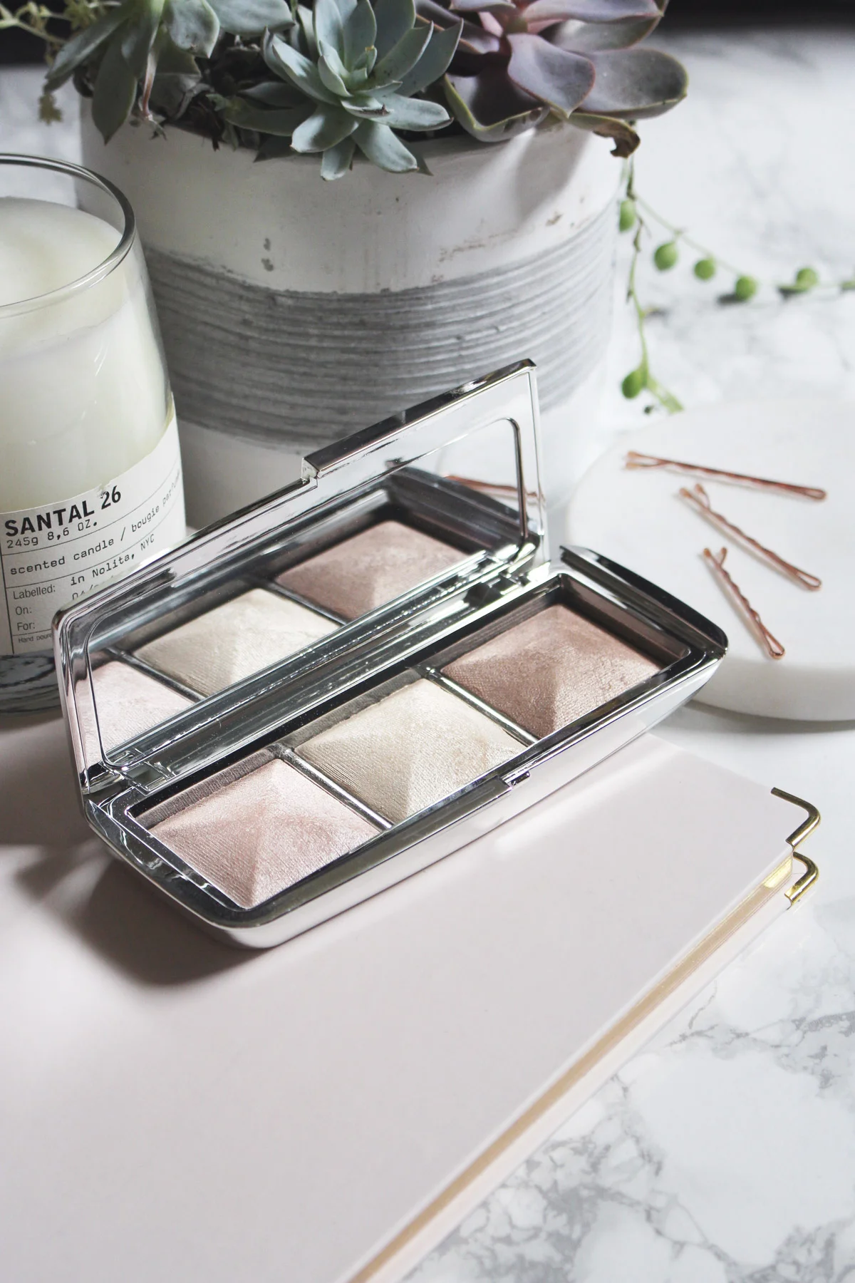 hourglass-metallic-strobe-palette-review-2.jpg
