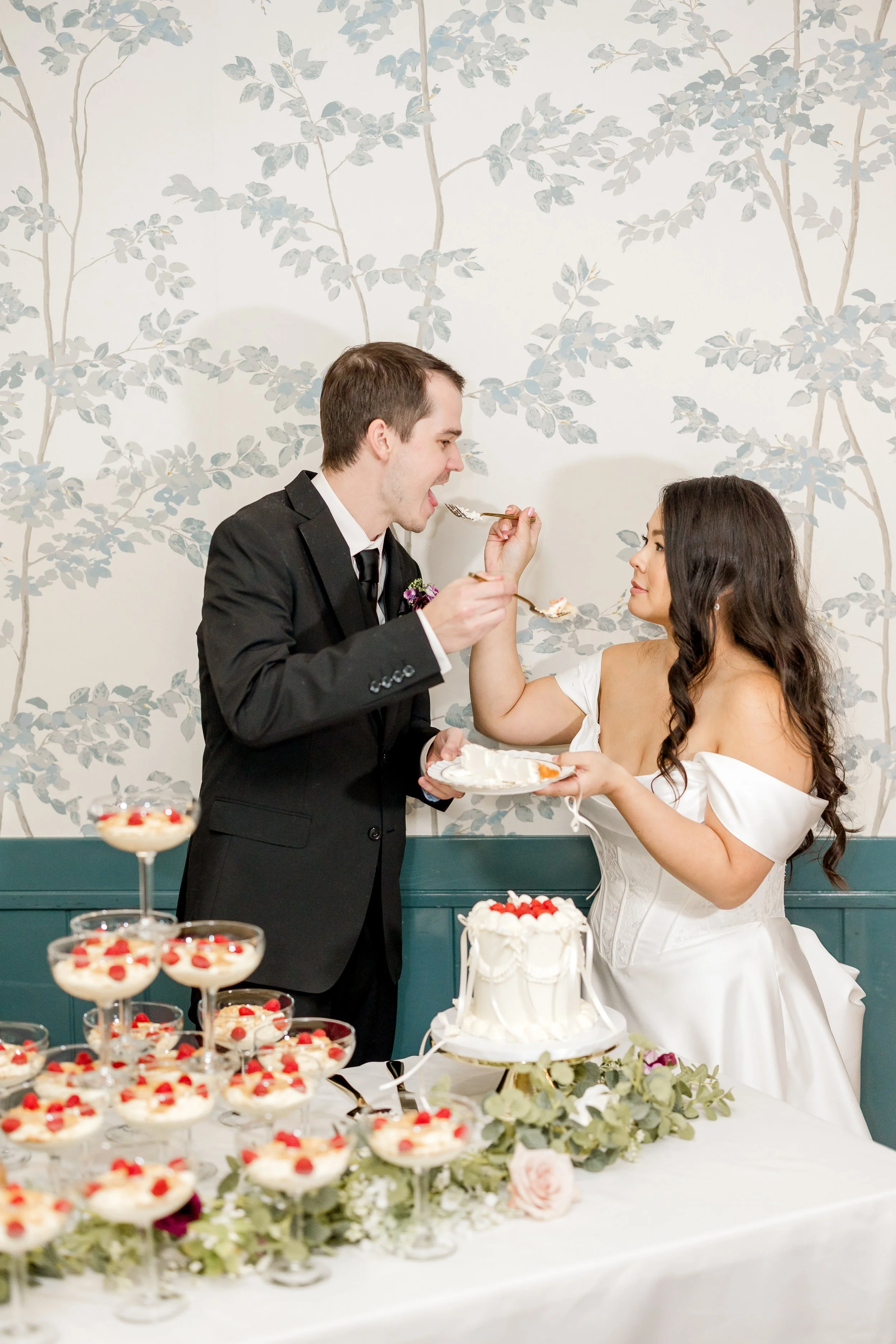 Alexandra Robyn Photo + Design