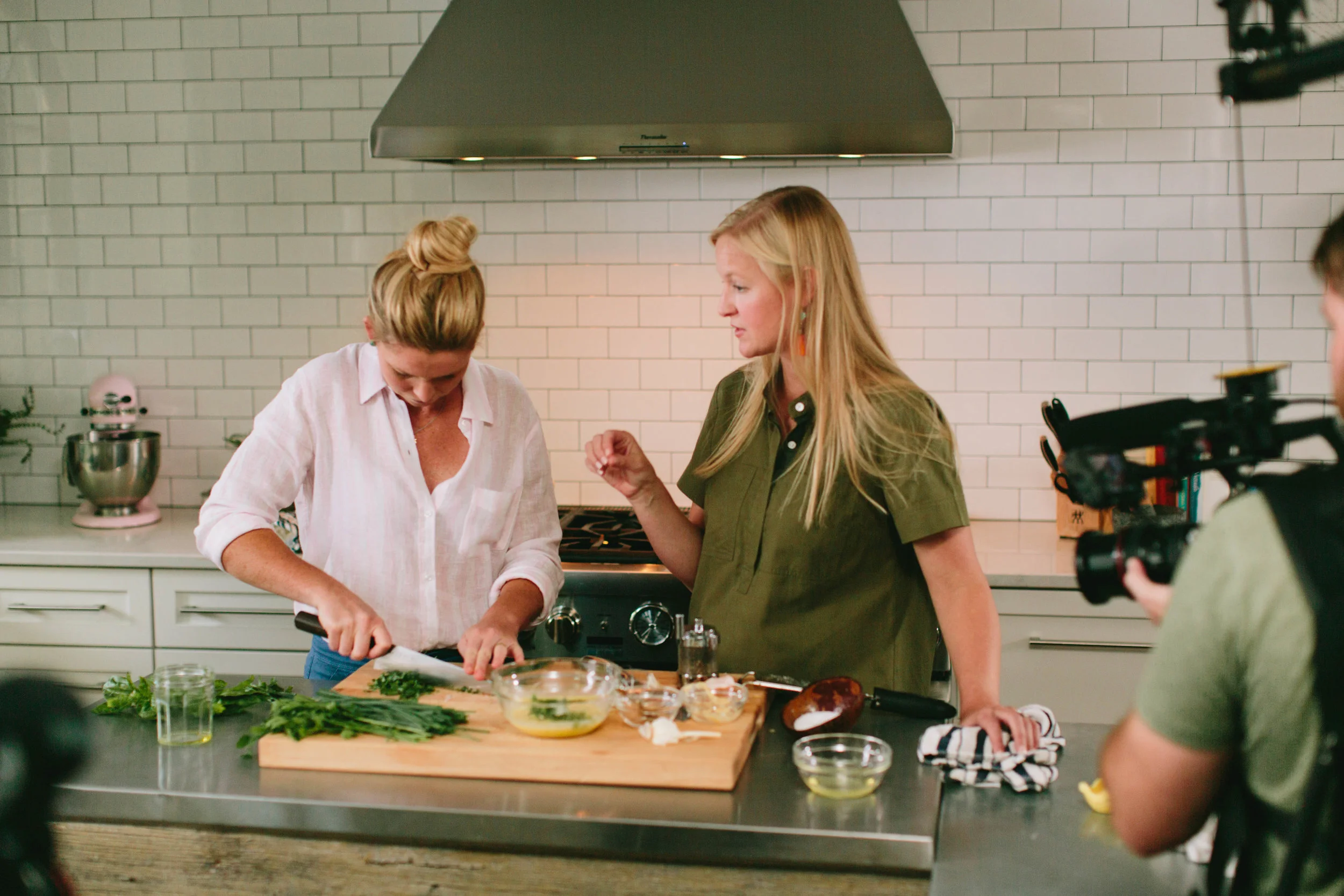 foxhollow.farm.the.farmer.and.foodie.ket.kitchen.common.table.louisville-1-3.jpg