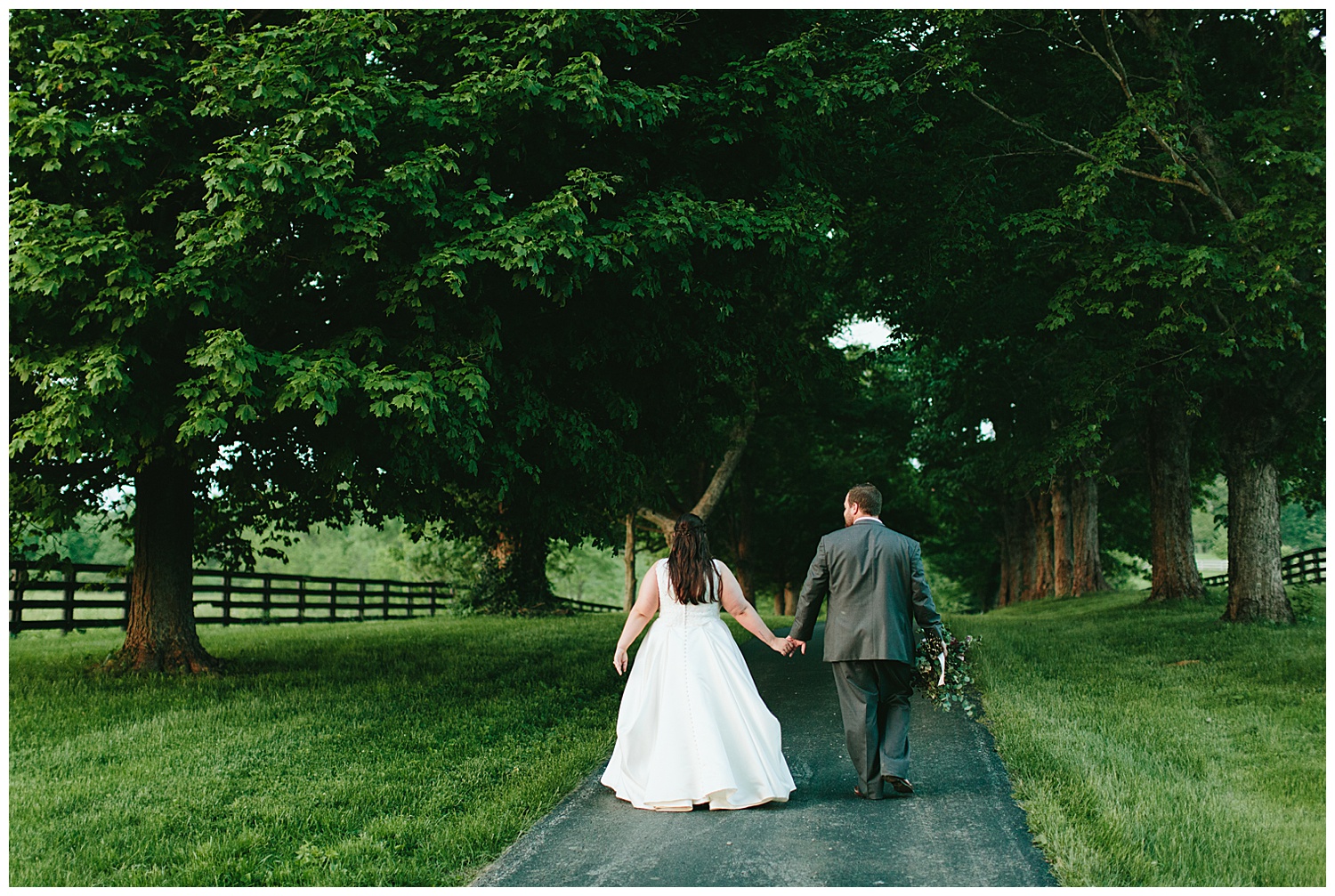 trent.and.kendra.photography.eden.springs.farmstead.shelbyville.wedding-139-1.jpg