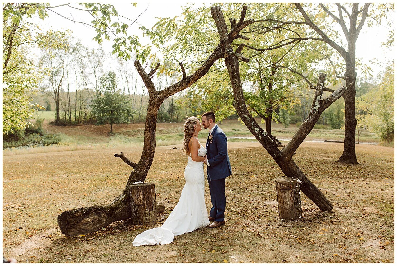 trent.and.kendra.photography.walnut.grove.farm.wedding-48.jpg