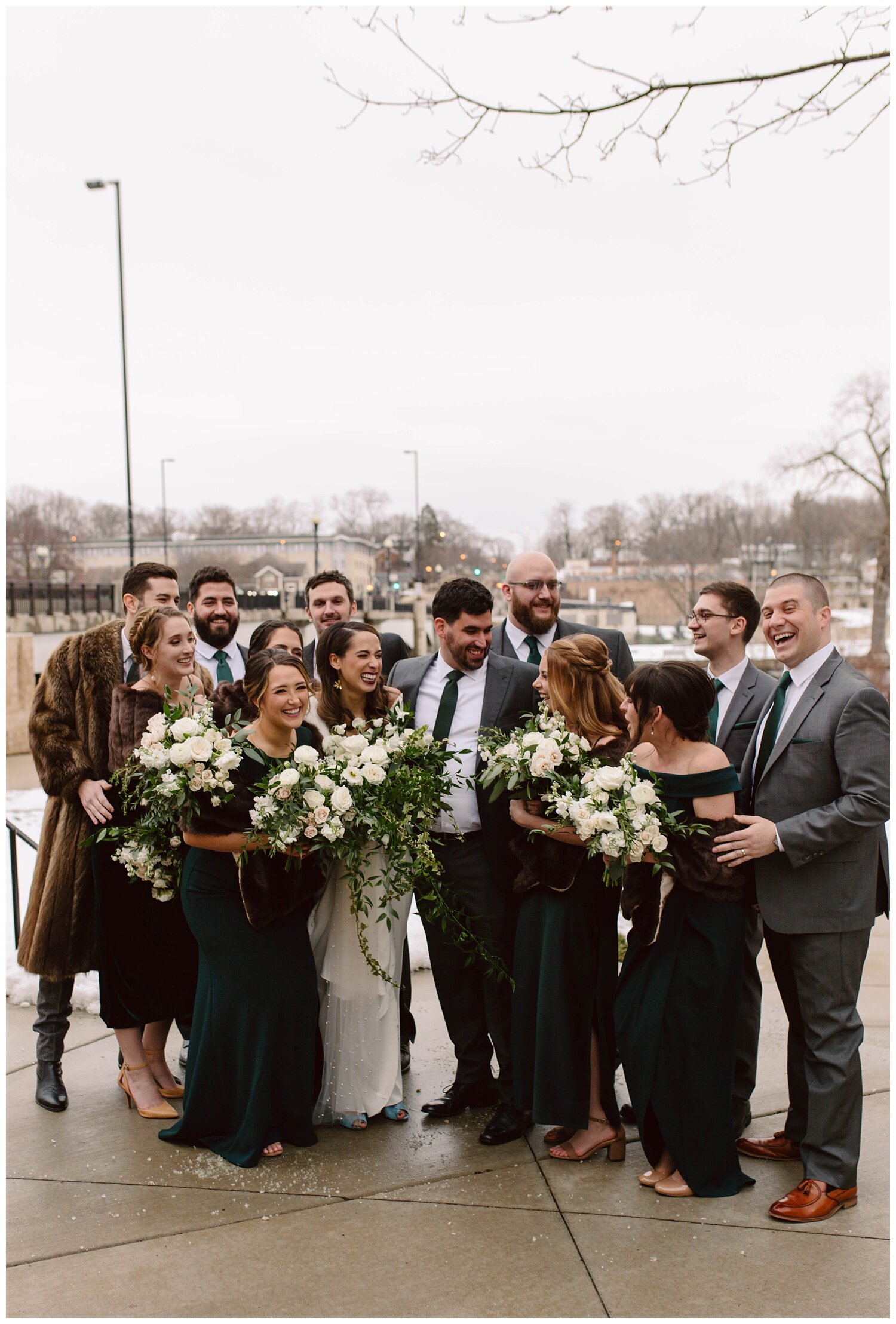 Kendra_Farris_Photography_chicago_intimate_wedding_winter_wedding_chicago_photographer_herrington_inn_wedding-69.jpg