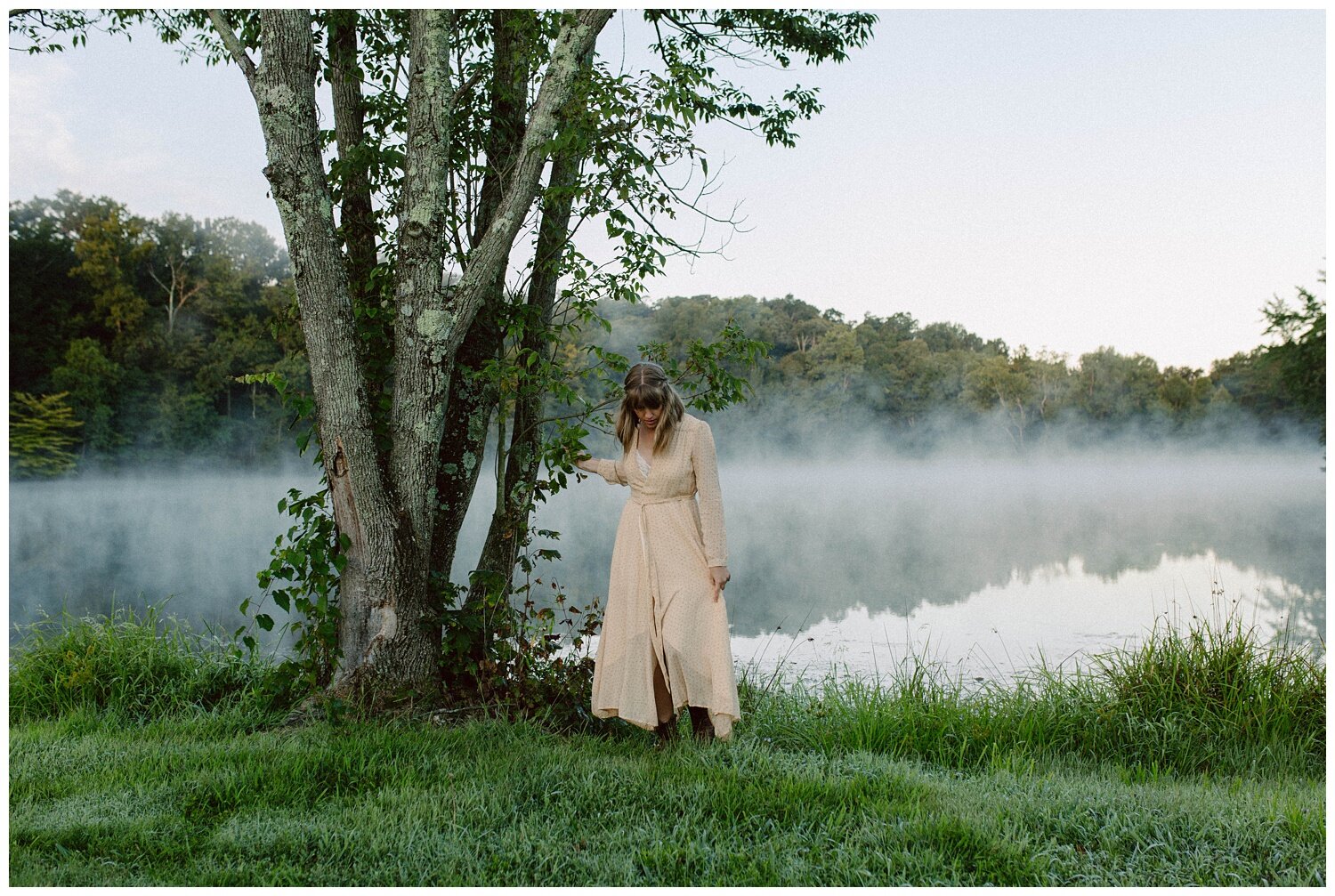 Kendra_Farris_Photography_folklore.inspired.photoshoot.taylor.swift-19.jpg