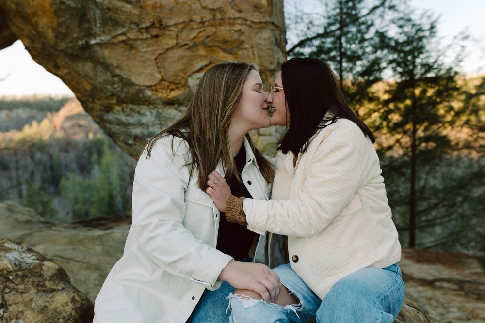 Late Autumn Proposal & Engagement Session in Red River Gorge- Kentucky118.jpg