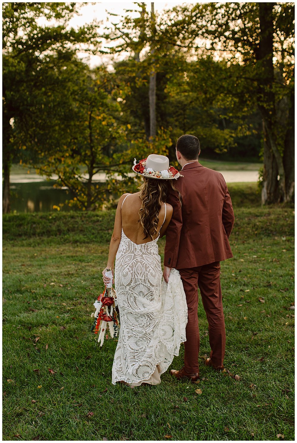 kendra-farris-photography-backyard-kentucky-wedding_0063.jpg